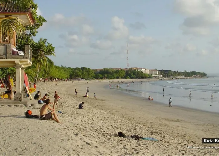 Zen Kuta Legian Hotel 3*